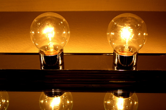 Lightbulbs 1.jpg